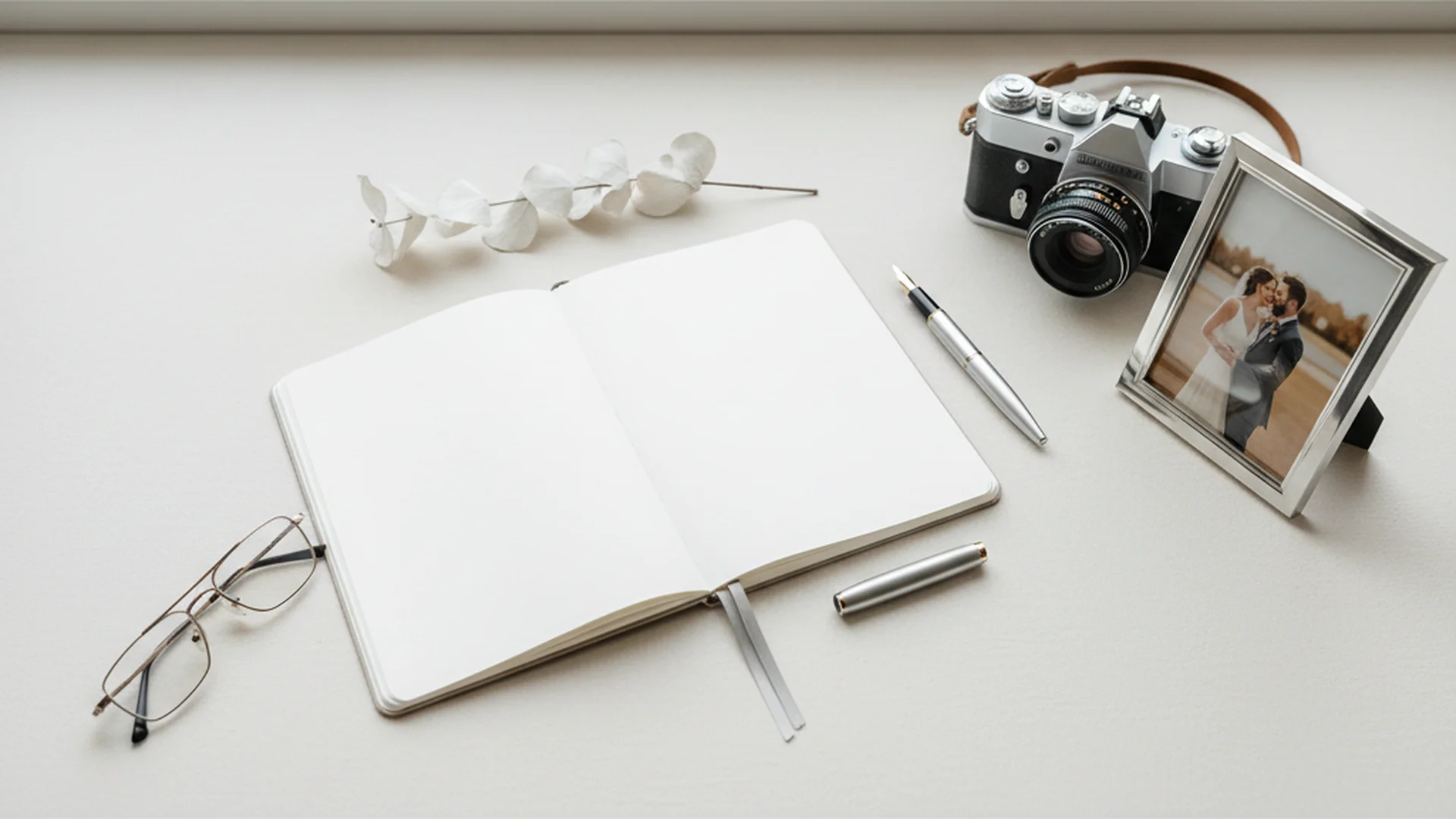 25 Essential Questions to Ask a Wedding Photographer Before You Book