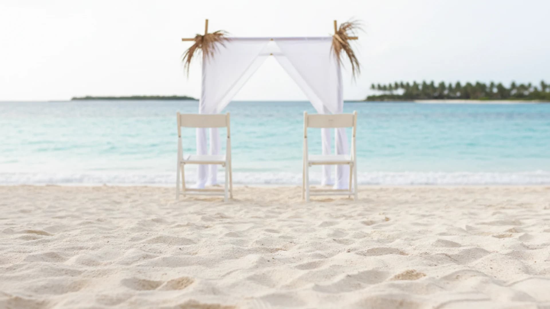 The Ultimate Guide to Planning a Bahamas Destination Wedding in 2025-2026